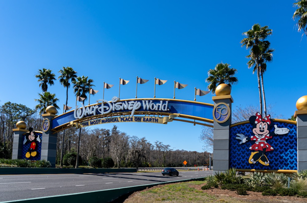 Disney’s First Amendment lawsuit against Gov. DeSantis moves forward | Orlando Area News | Orlando